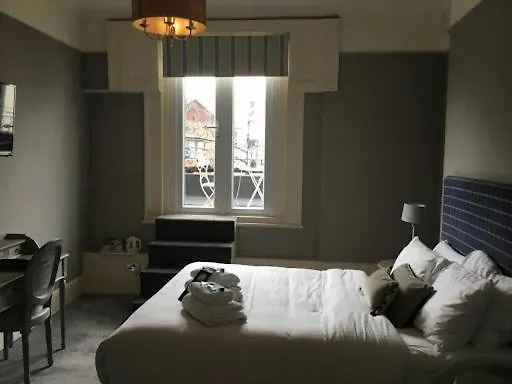 Ba Traders Apartment Dagenham